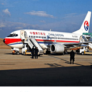 烟台蓬莱机场货运航空快运业稳步发展的原因是什么？